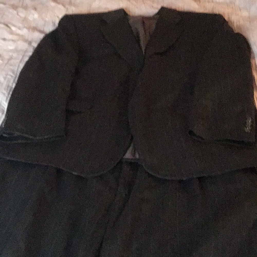 Men’s bill blasts suit